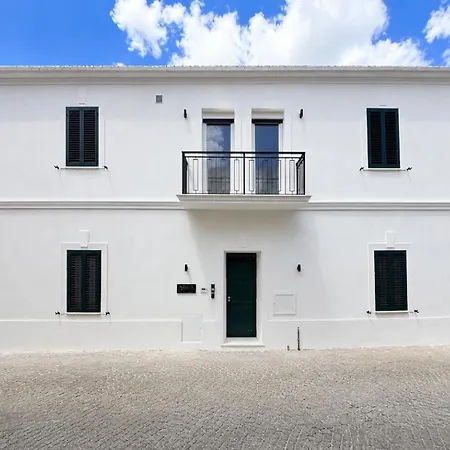 Renovated 1br Old Town - Balcony Апартаменти Ольбія
