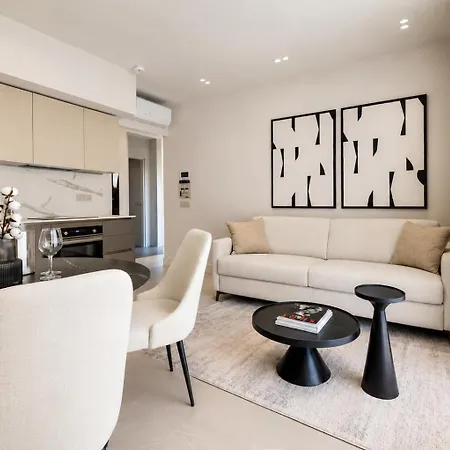 Renovated 1br Old Town - Balcony