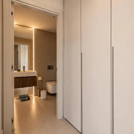 Renovated 1br Old Town - Balcony Апартаменти *