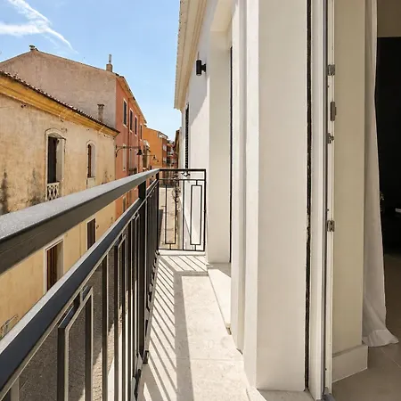 Renovated 1br Old Town - Balcony Ольбія